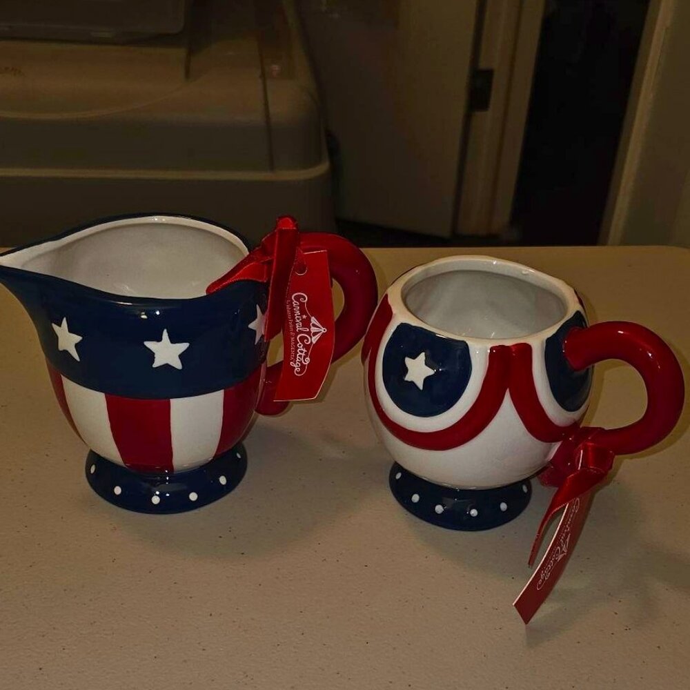Johanna Parker cups for the 4th of July